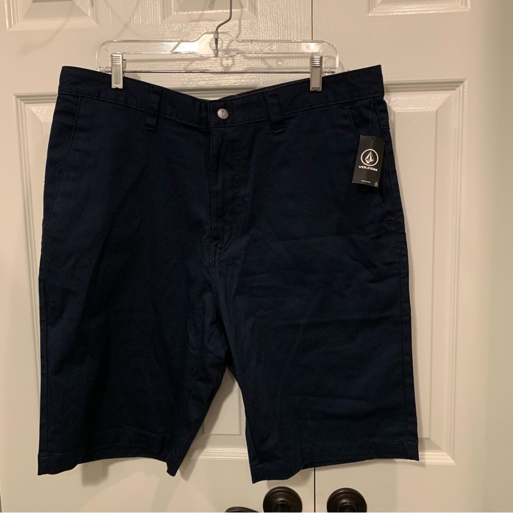 Volcom Vmonty Stretch 22” Navy Blue Shorts Men’s Size 36 NWT
